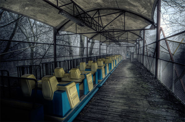 parc-dattractions-abandonné-Berlin.jpg