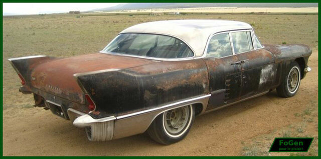 FoGen Carrosseries - 018 - Cadillac Eldorado Brougham (1957) - 008.JPG