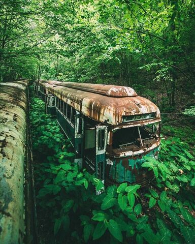 Fallout Génération - Urbex - 008 - Bus.jpg