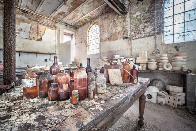 Fallout Génération - Urbex - 012 - Lorenz Urbex - Atelier de poterie belge - 003.jpg